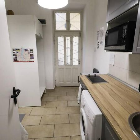 Pest-Port Private Apartment Room-6 ブダペスト エクステリア 写真