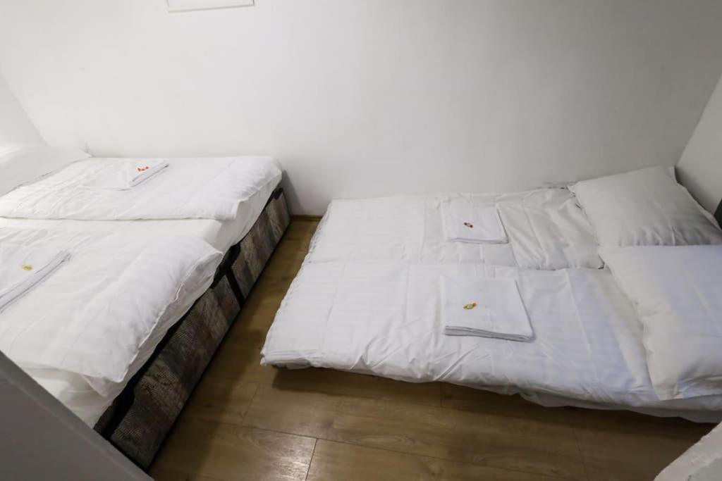 Pest-Port Private Apartment Room-6 ブダペスト エクステリア 写真
