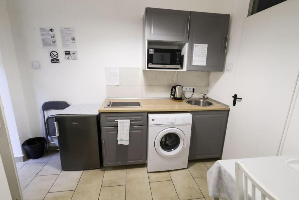 Pest-Port Private Apartment Room-6 ブダペスト エクステリア 写真